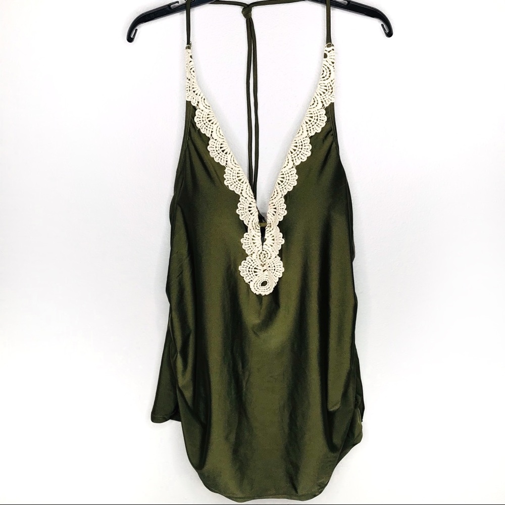 NWT Cacique Swim Top